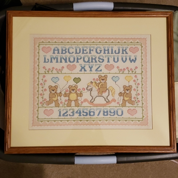 Beautiful hand made children's cross stitch - Picture 1 of 5